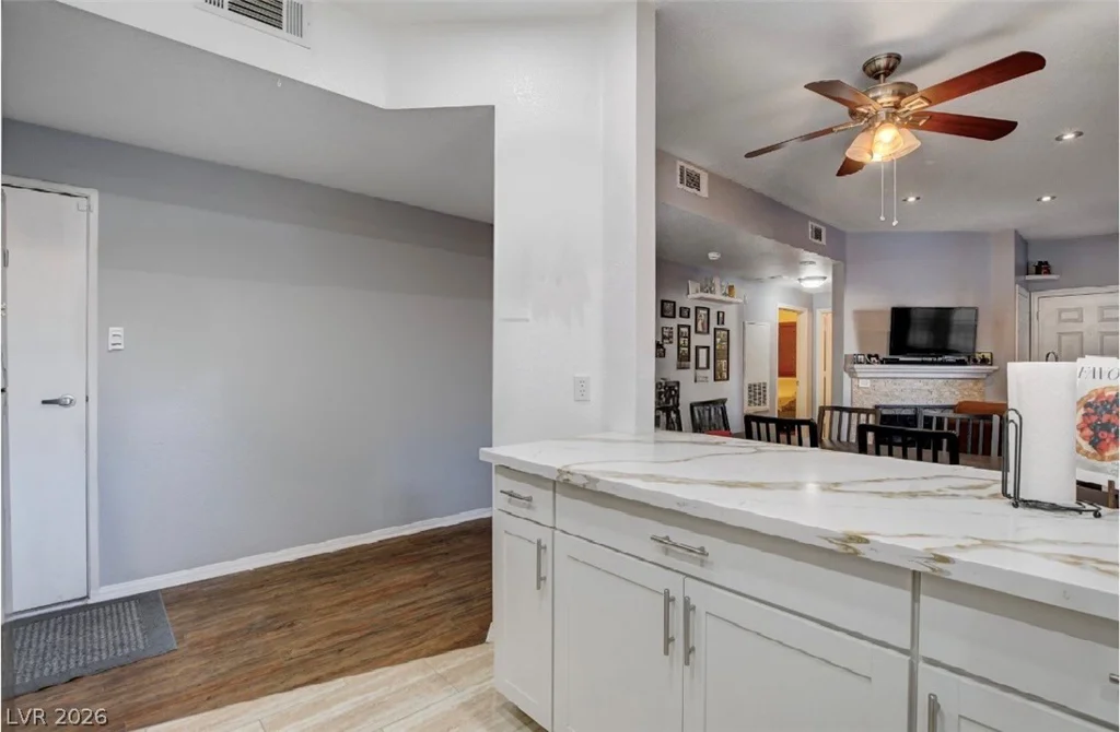5250 Rainbow, Las Vegas, NV 89118