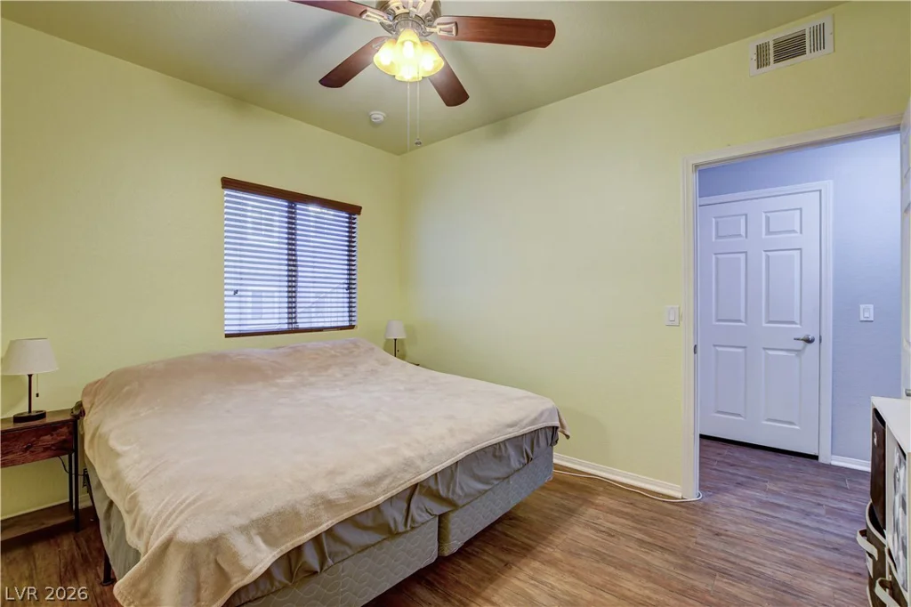 5250 Rainbow, Las Vegas, NV 89118