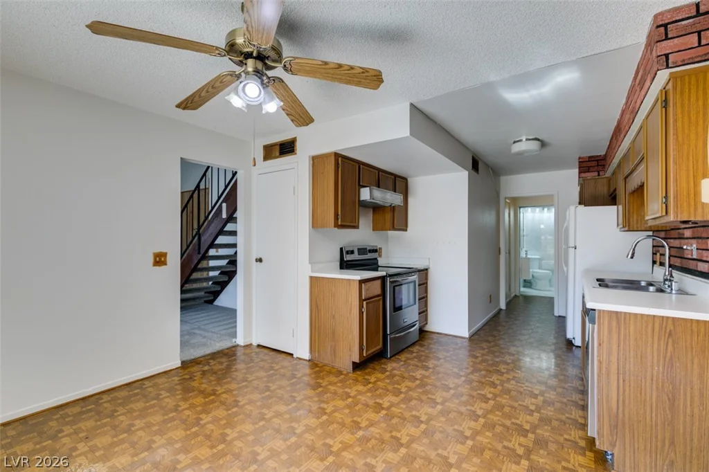 3174 Batavia, Las Vegas, NV 89102