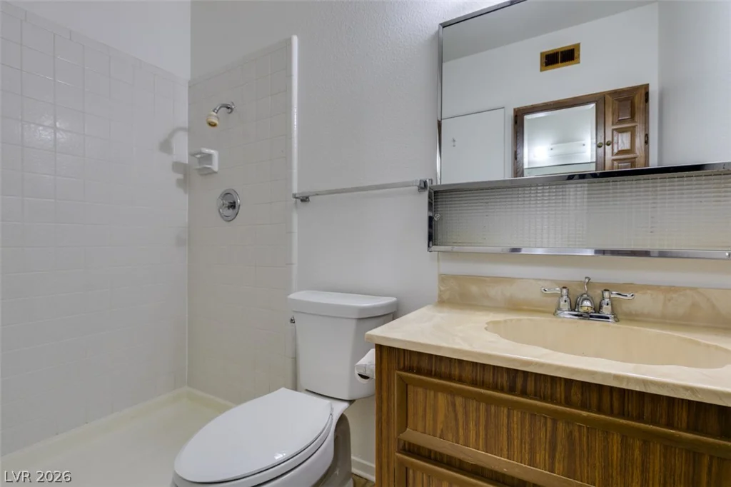 3174 Batavia, Las Vegas, NV 89102