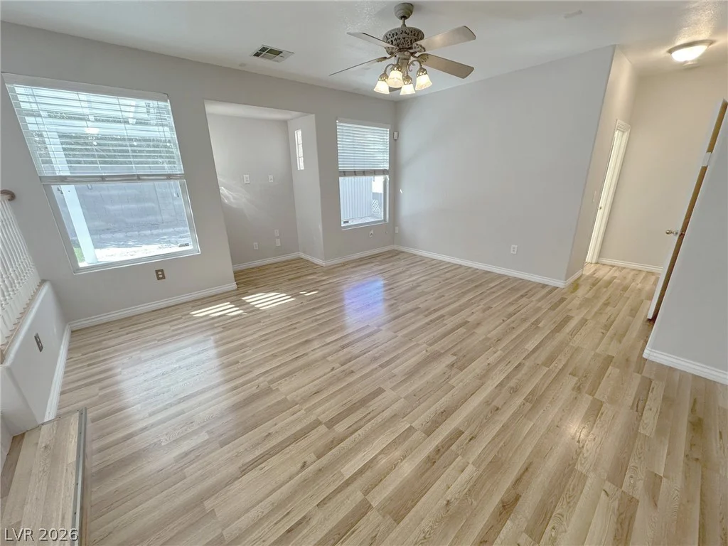 7837 Hidden Village, Las Vegas, NV 89131