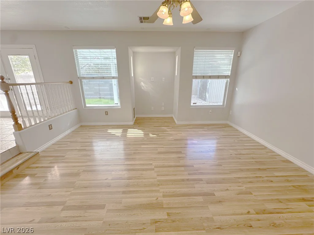 7837 Hidden Village, Las Vegas, NV 89131