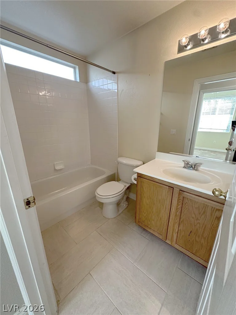 7837 Hidden Village, Las Vegas, NV 89131