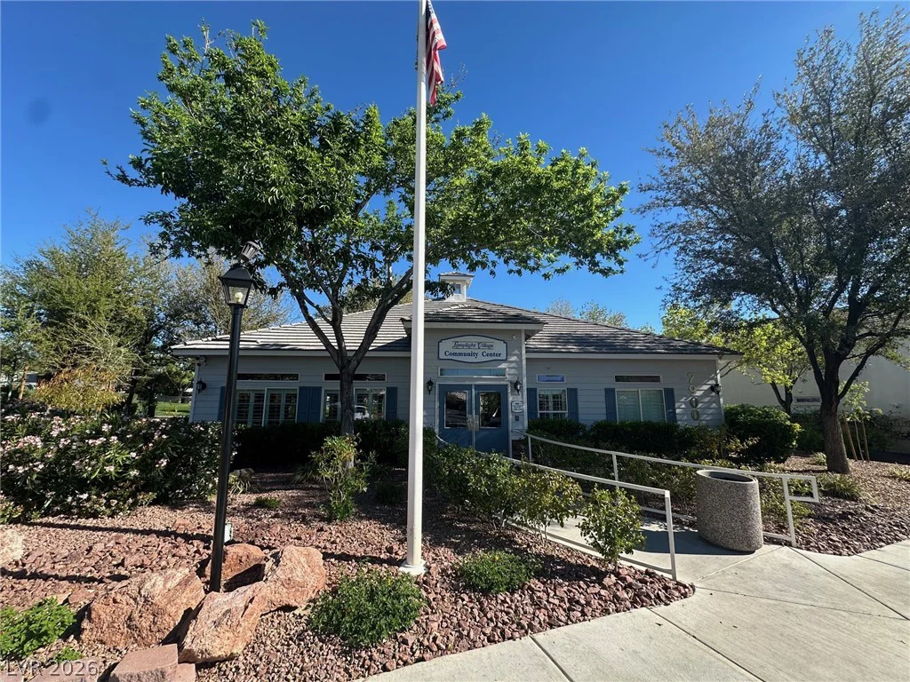 7837 Hidden Village, Las Vegas, NV 89131