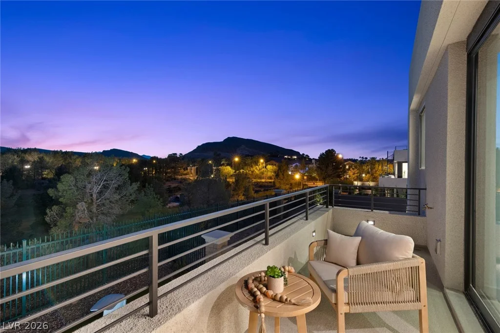 4053 Heron Fairway, Las Vegas, NV 89141