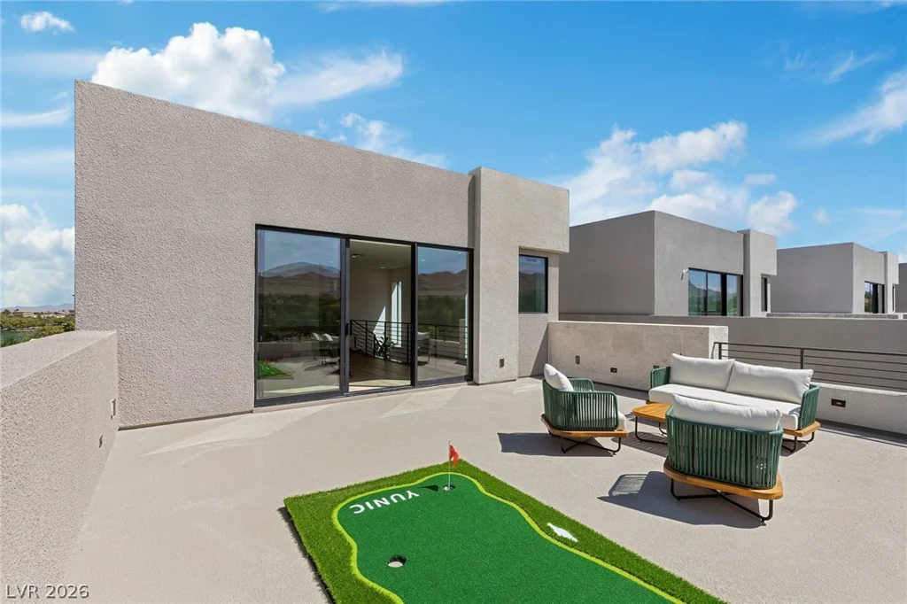 4053 Heron Fairway, Las Vegas, NV 89141