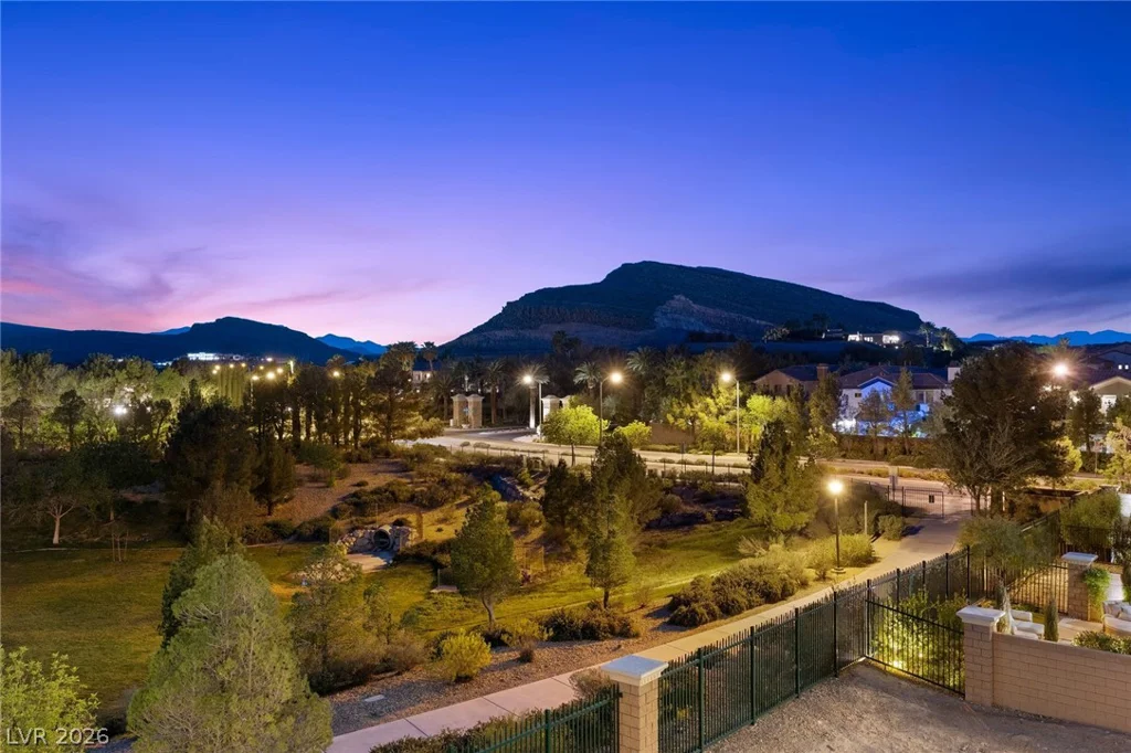 4053 Heron Fairway, Las Vegas, NV 89141