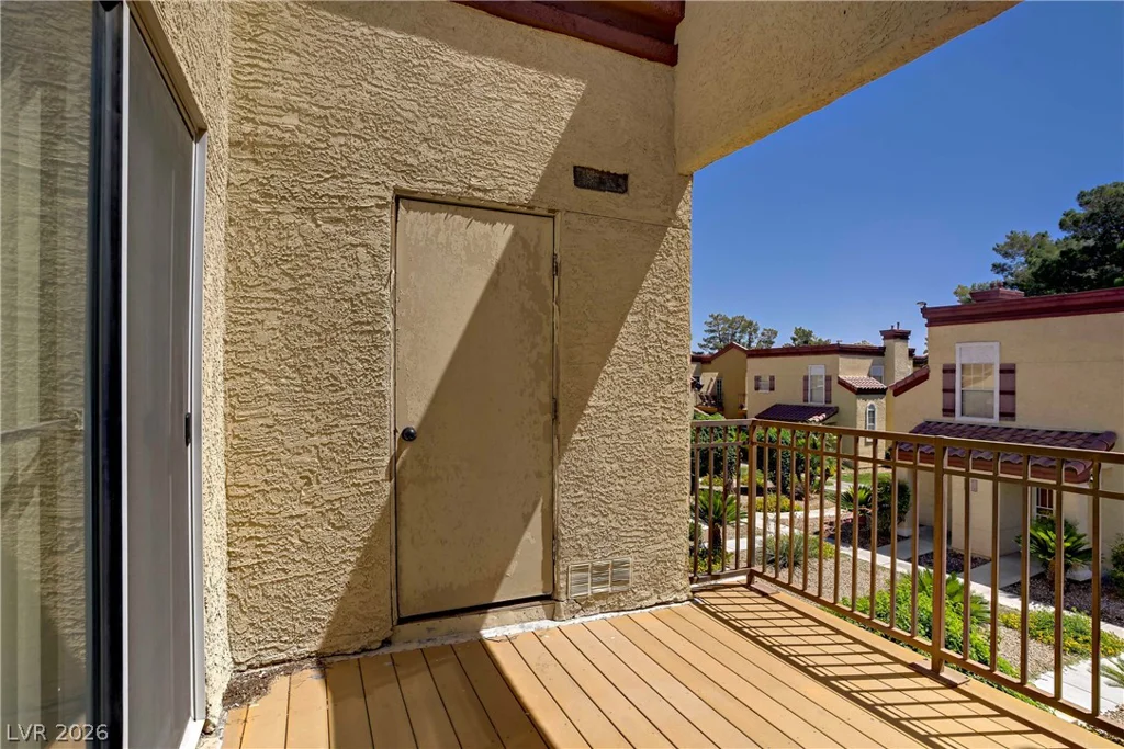 2801 Rainbow, Las Vegas, NV 89108