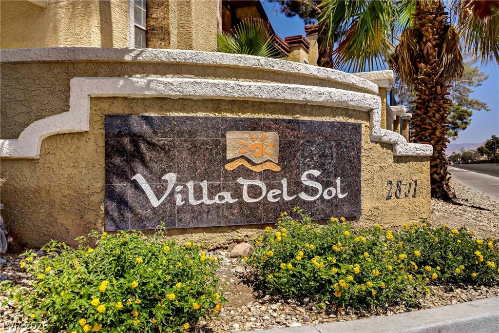 2801 Rainbow, Las Vegas, NV 89108