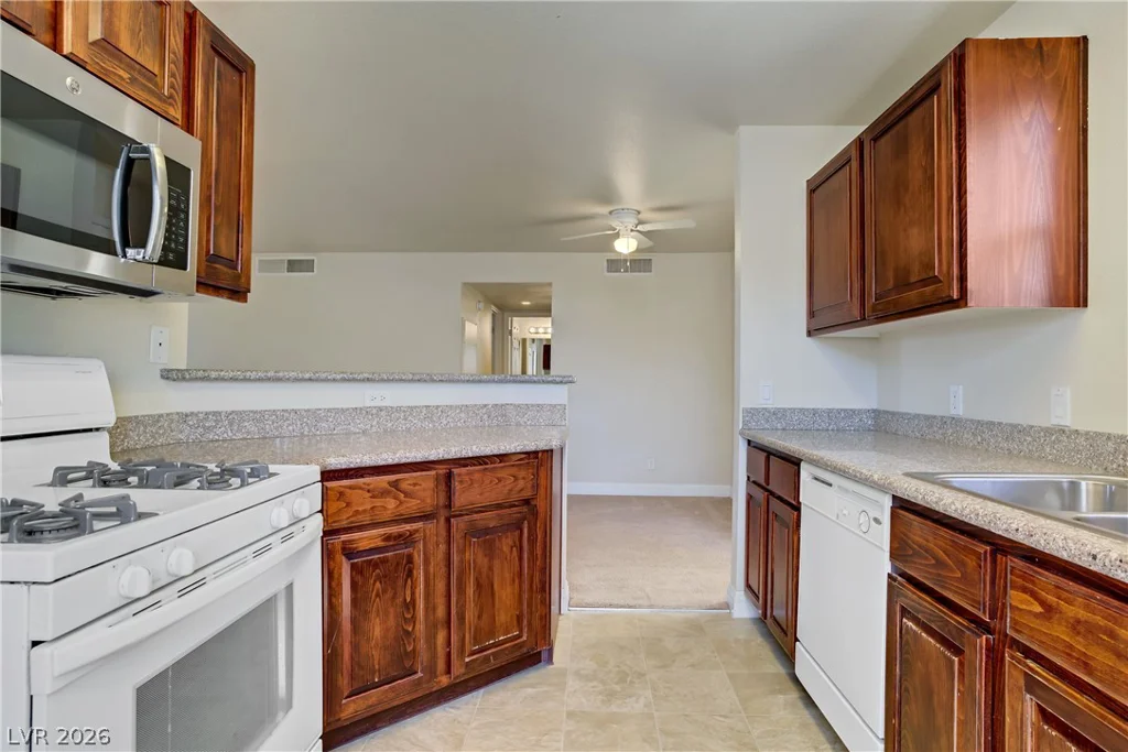 2801 Rainbow, Las Vegas, NV 89108