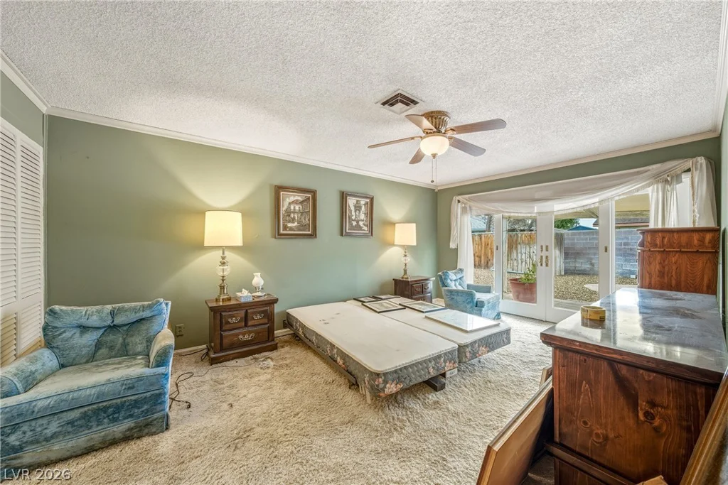 2305 Latigo, Las Vegas, NV 89119