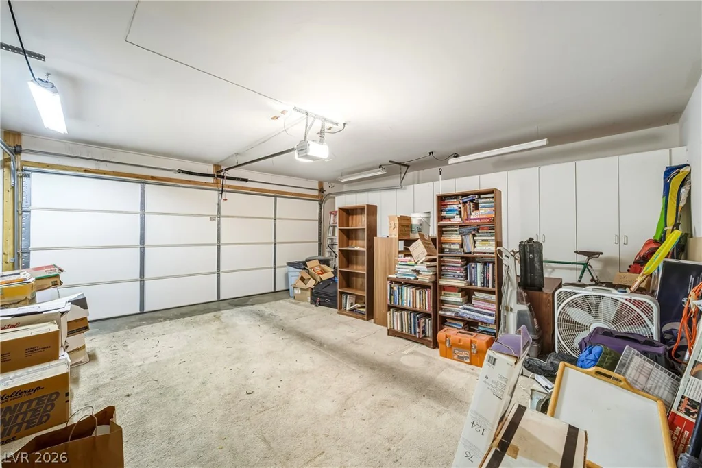 2305 Latigo, Las Vegas, NV 89119