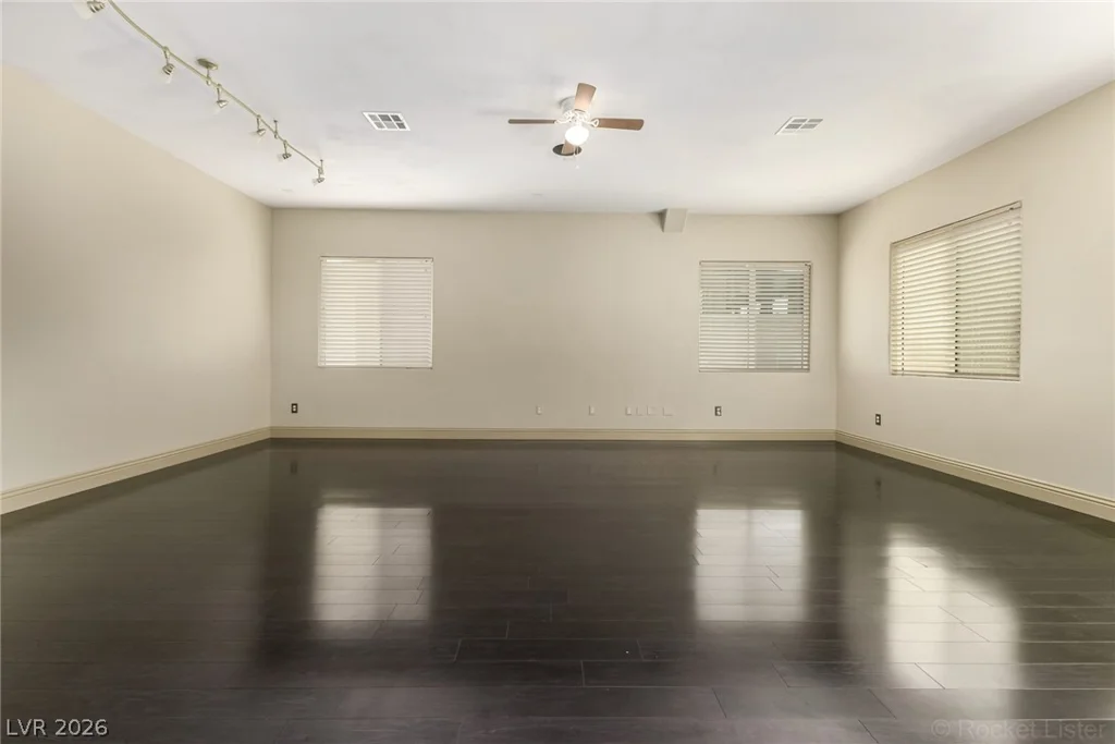 6751 Young Sky, Las Vegas, NV 89142