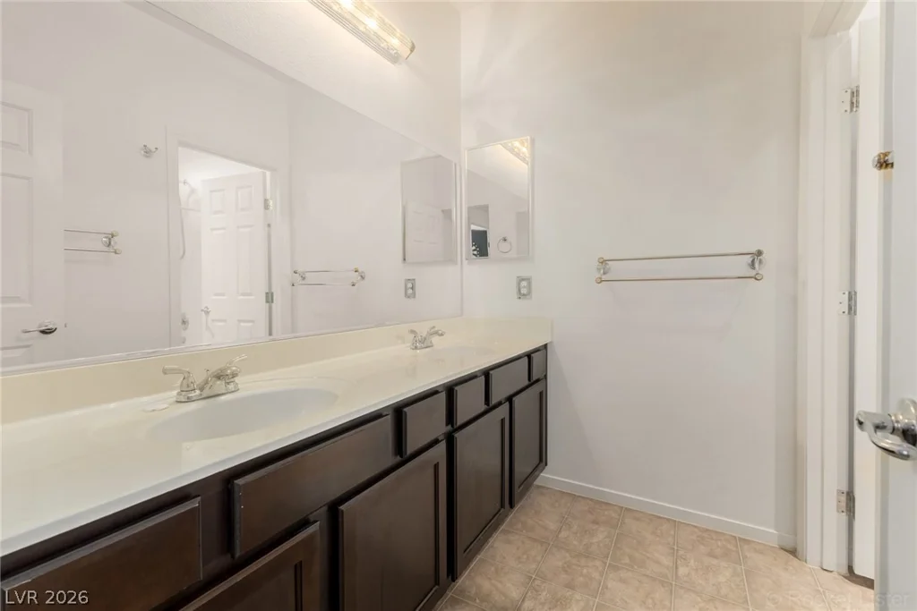 6751 Young Sky, Las Vegas, NV 89142
