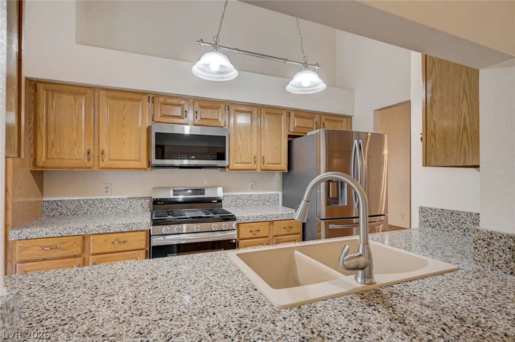 4921 Ocean Shores, Las Vegas, NV 89130