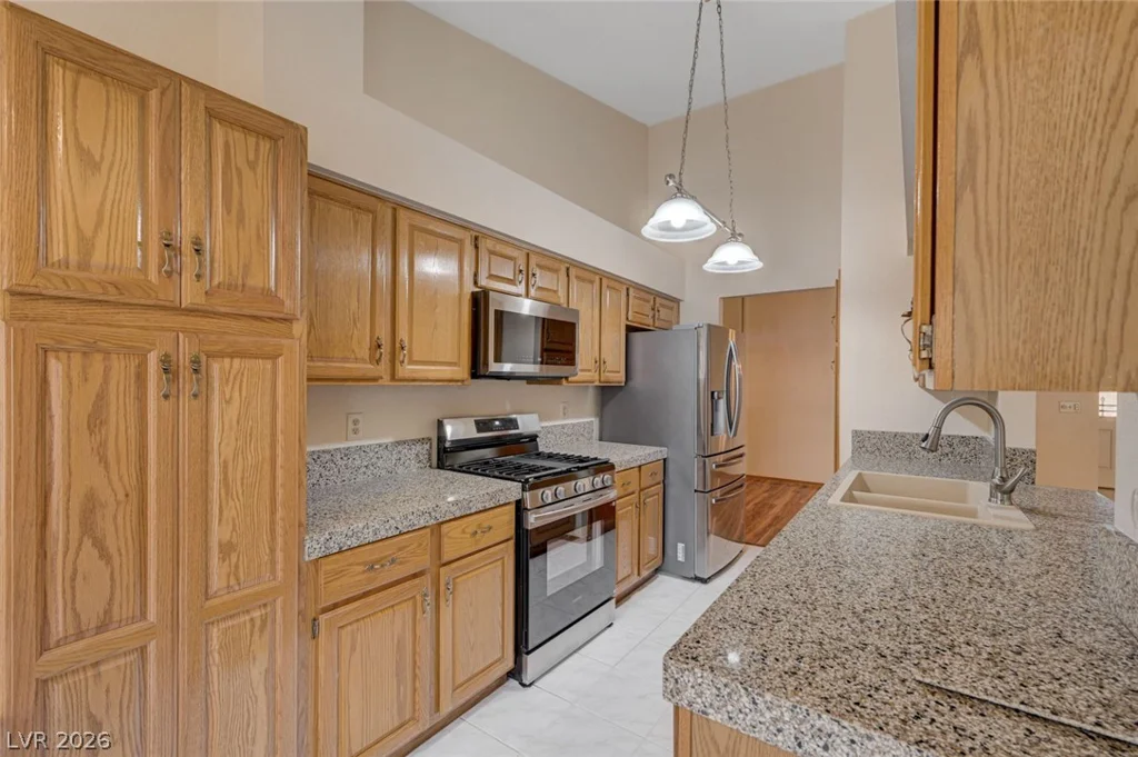 4921 Ocean Shores, Las Vegas, NV 89130