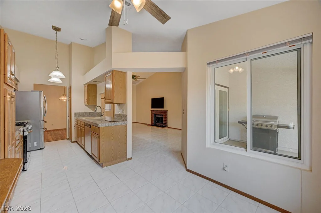 4921 Ocean Shores, Las Vegas, NV 89130