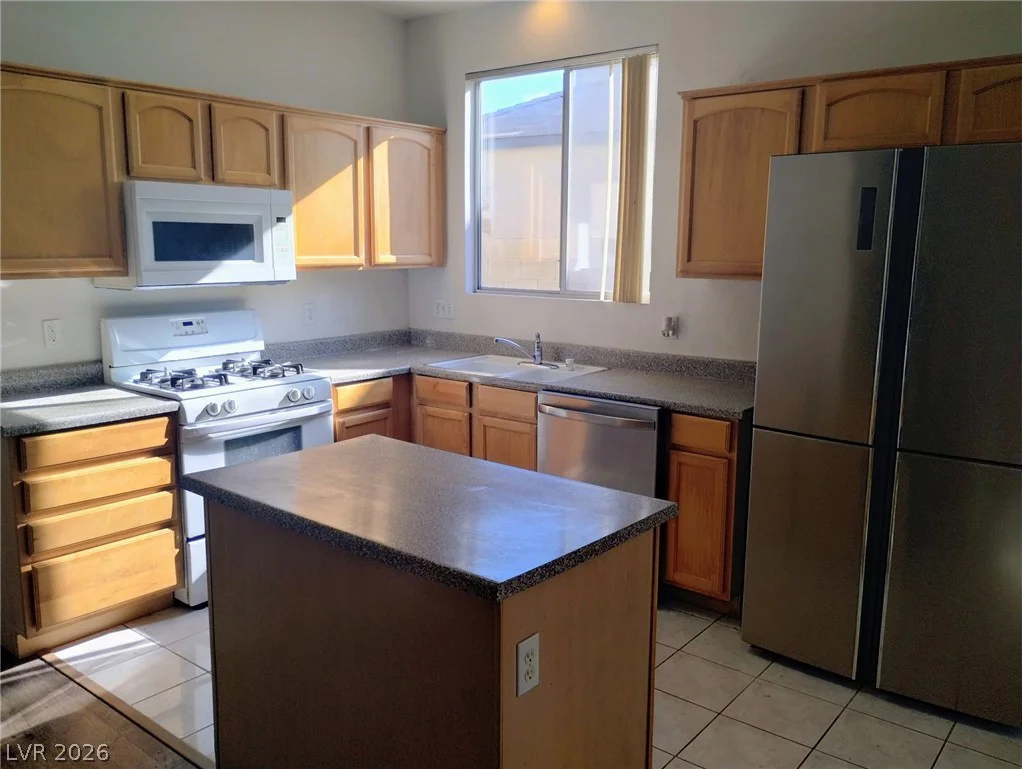 5221 Molveno, Las Vegas, NV 89130