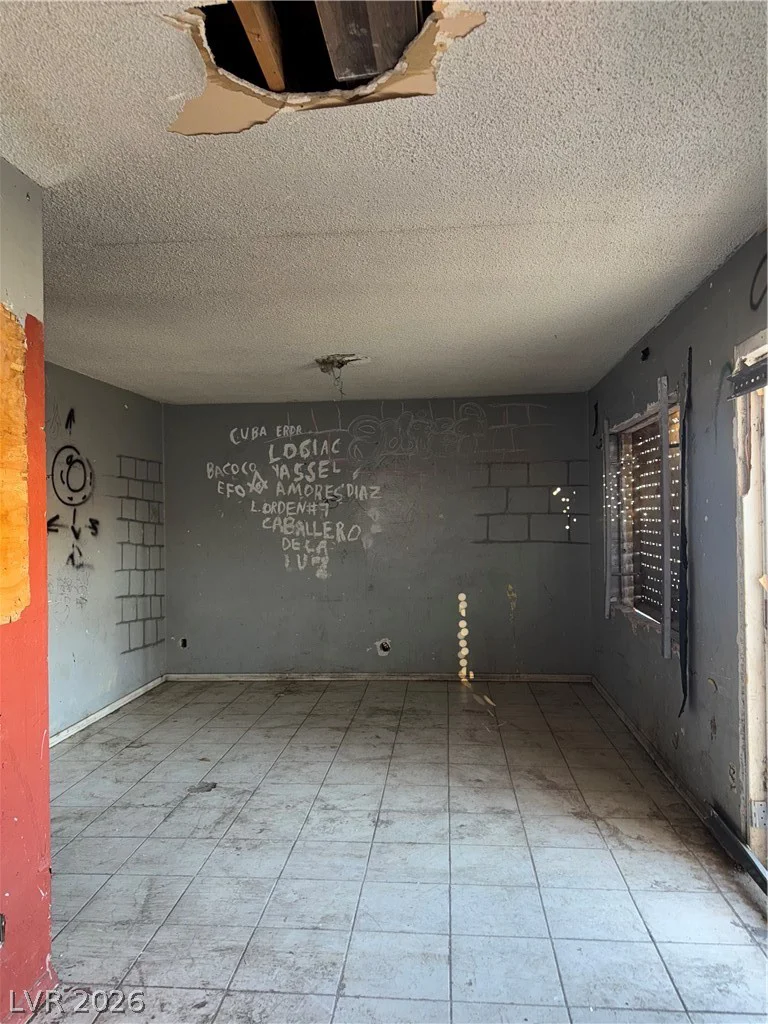 709 G, Las Vegas, NV 89106