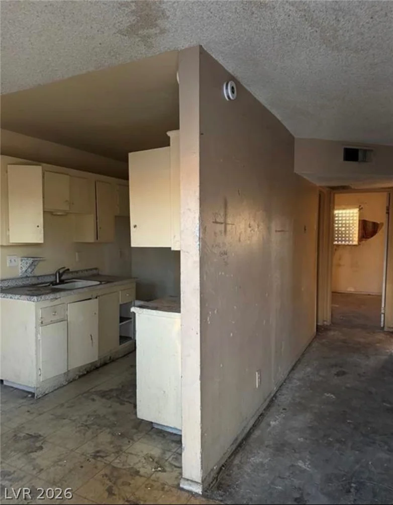 709 G, Las Vegas, NV 89106