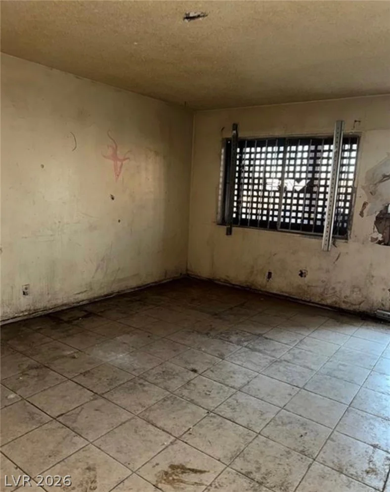 709 G, Las Vegas, NV 89106