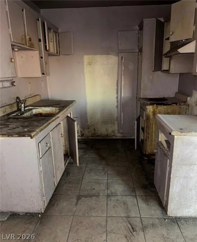709 G, Las Vegas, NV 89106