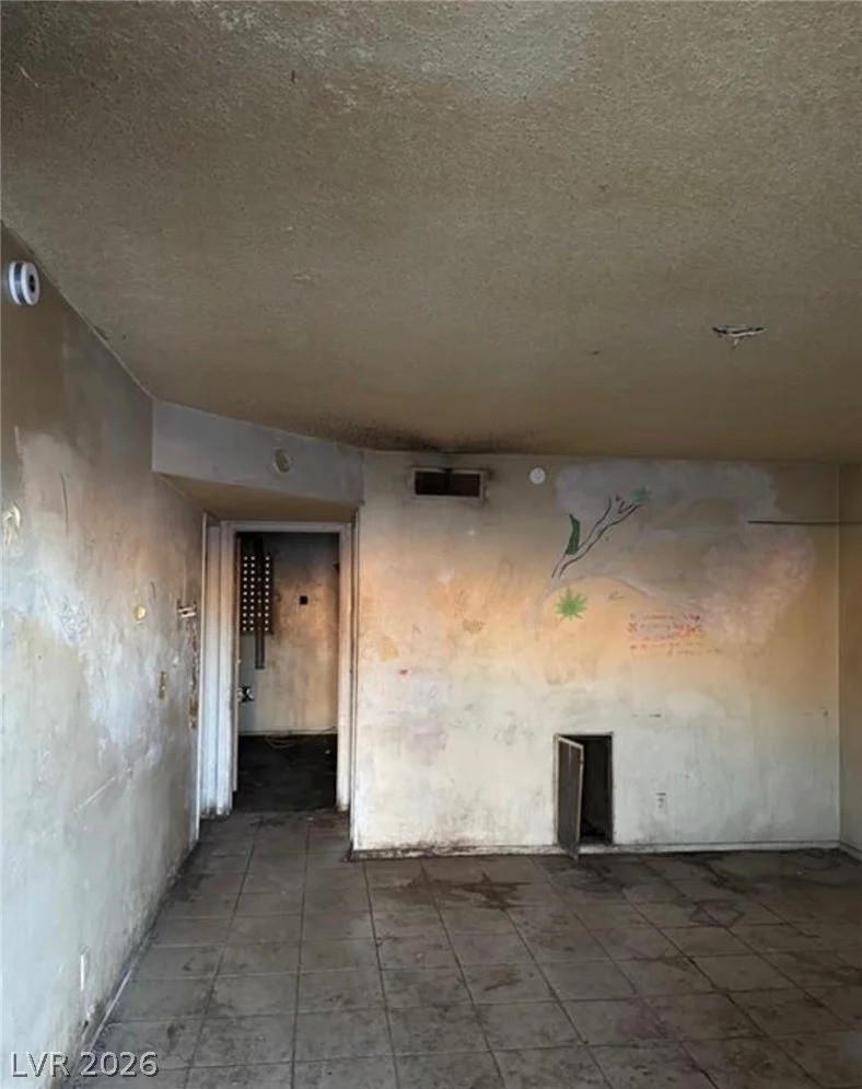 709 G, Las Vegas, NV 89106