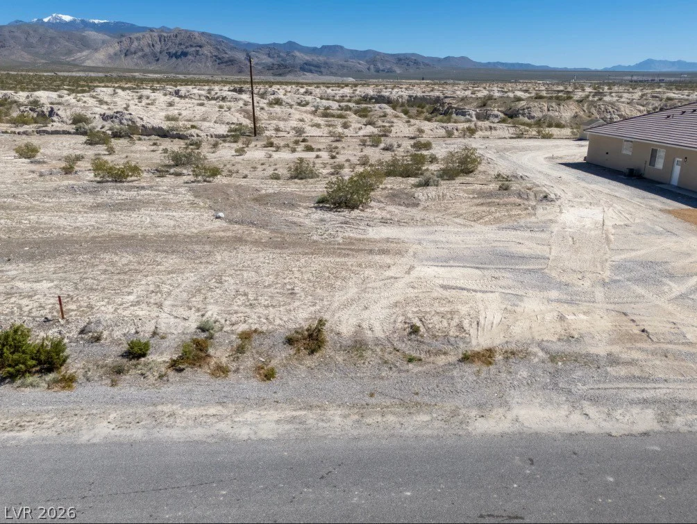2461 Zuni, Pahrump, NV 89048