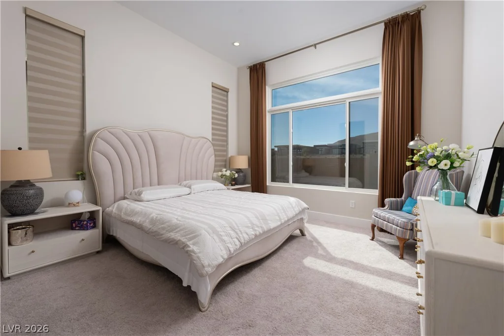 11033 Concord Valley, Las Vegas, NV 89135