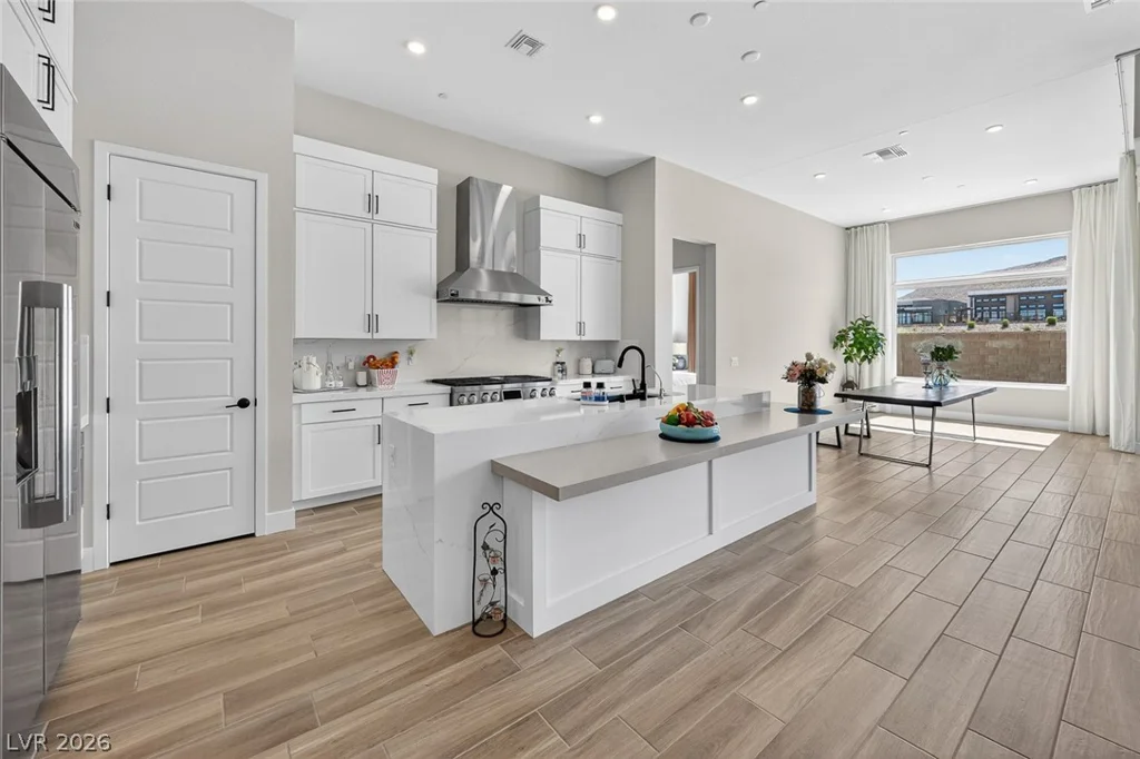 11033 Concord Valley, Las Vegas, NV 89135
