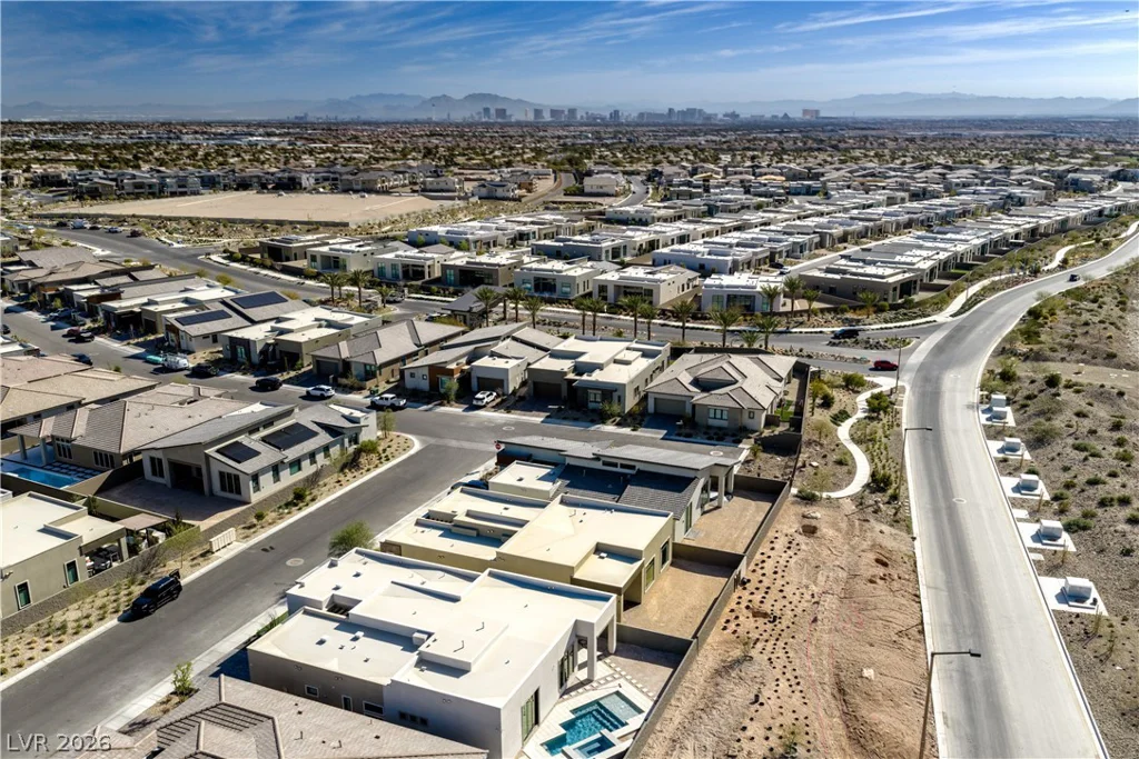 11033 Concord Valley, Las Vegas, NV 89135