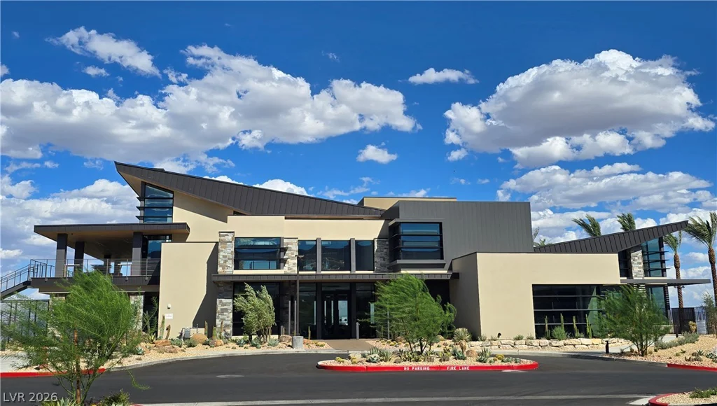 11033 Concord Valley, Las Vegas, NV 89135
