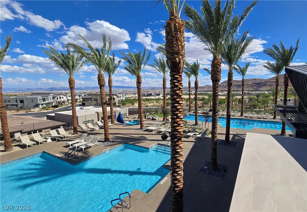 11033 Concord Valley, Las Vegas, NV 89135