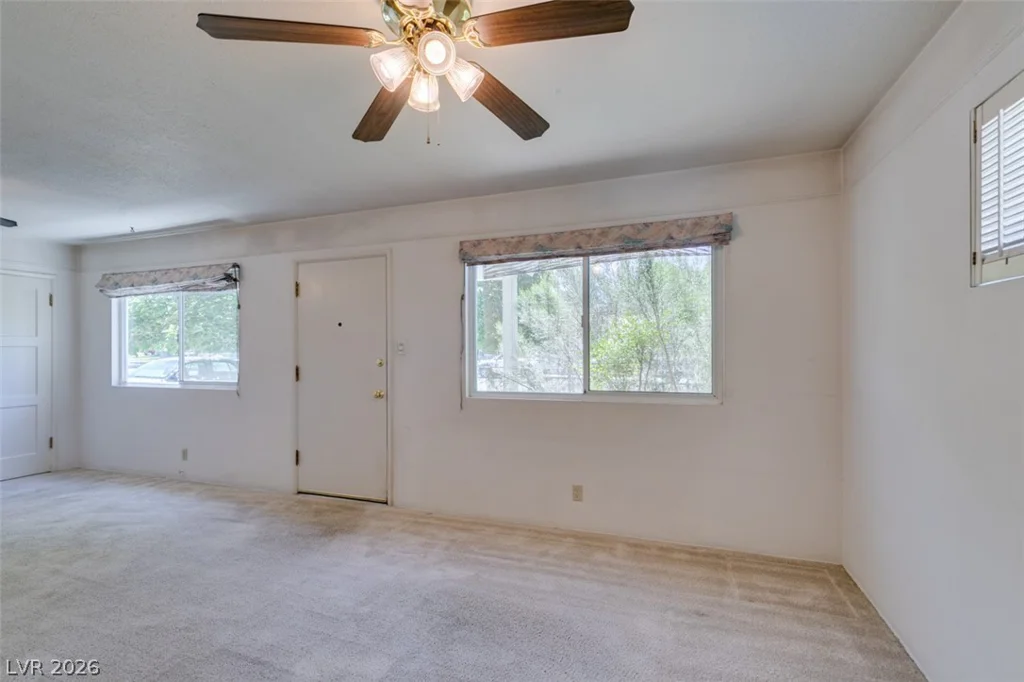 1127 Melville, Las Vegas, NV 89102