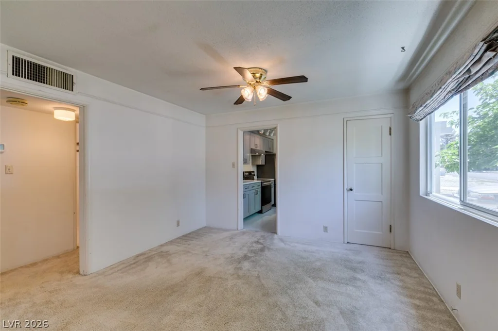 1127 Melville, Las Vegas, NV 89102