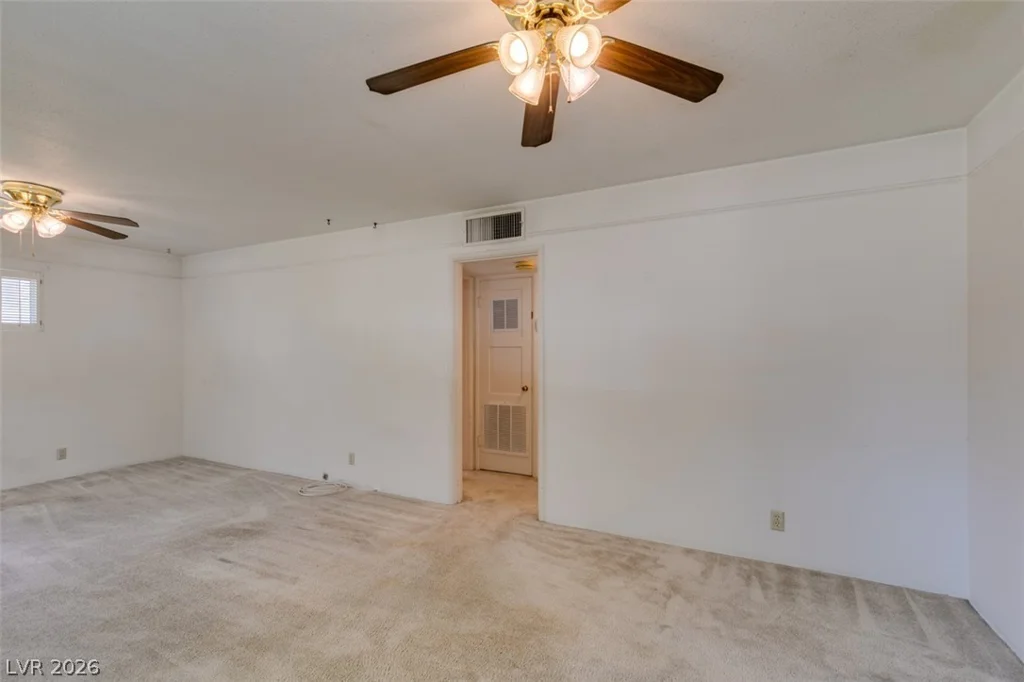 1127 Melville, Las Vegas, NV 89102