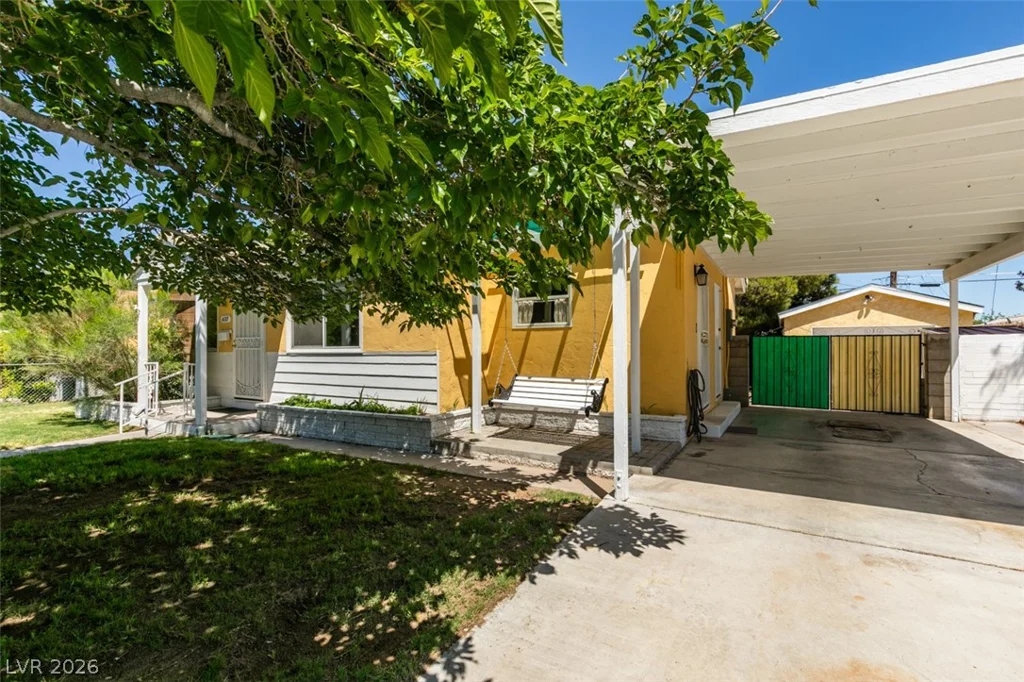 1127 Melville, Las Vegas, NV 89102