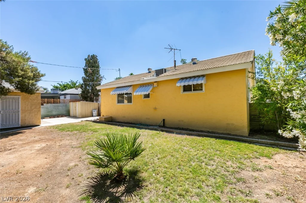 1127 Melville, Las Vegas, NV 89102