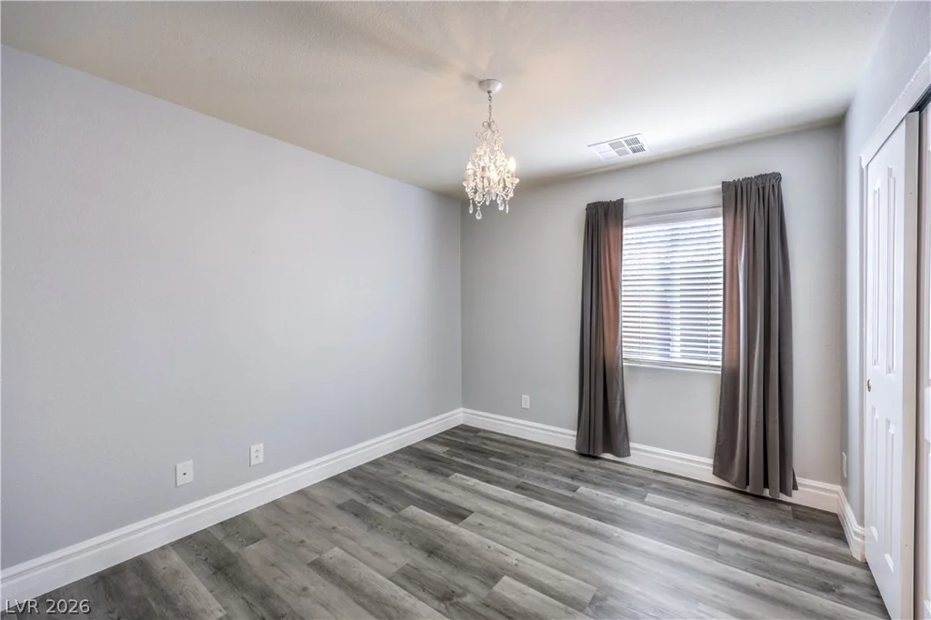 8341 Jeremiahs Lodge, Las Vegas, NV 89131