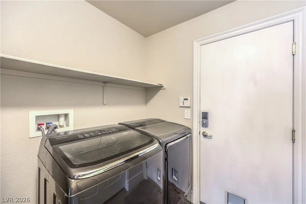 8341 Jeremiahs Lodge, Las Vegas, NV 89131
