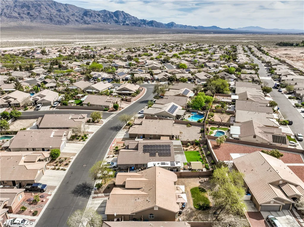 8341 Jeremiahs Lodge, Las Vegas, NV 89131