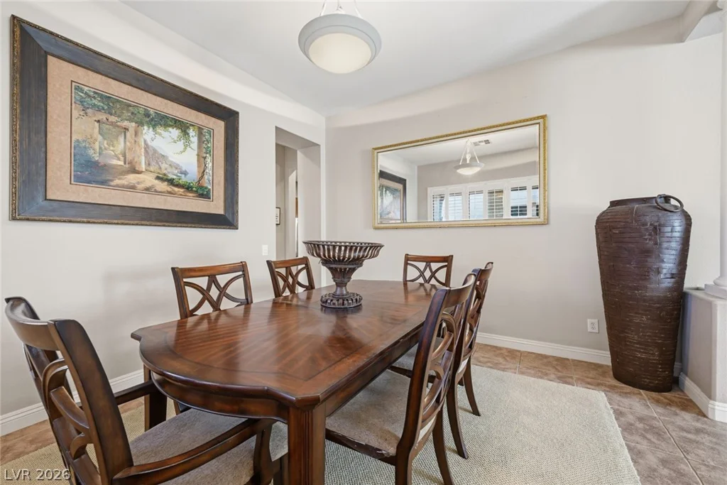 8226 Mount Logan, Las Vegas, NV 89131