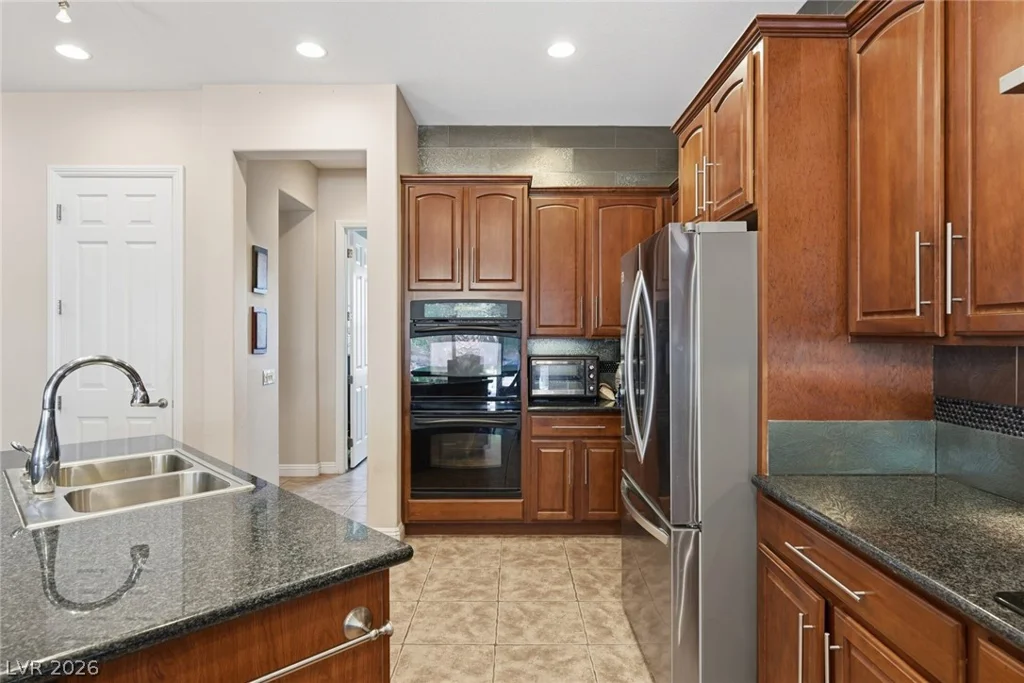 8226 Mount Logan, Las Vegas, NV 89131
