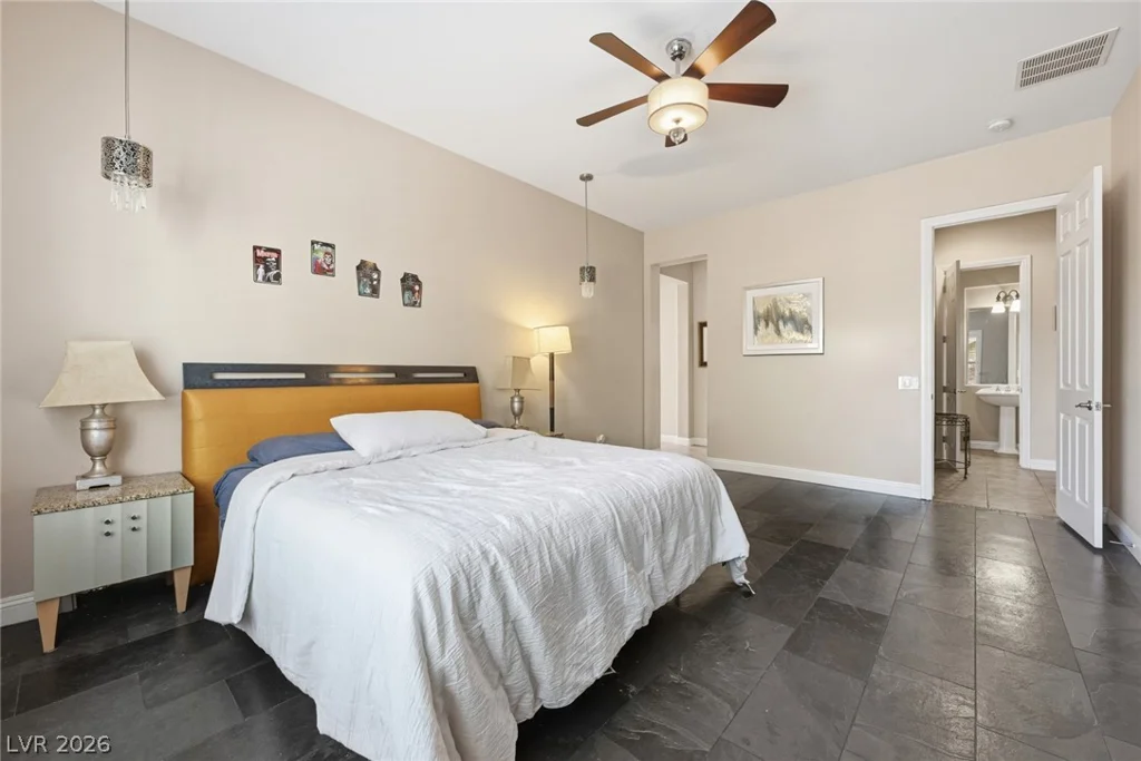 8226 Mount Logan, Las Vegas, NV 89131