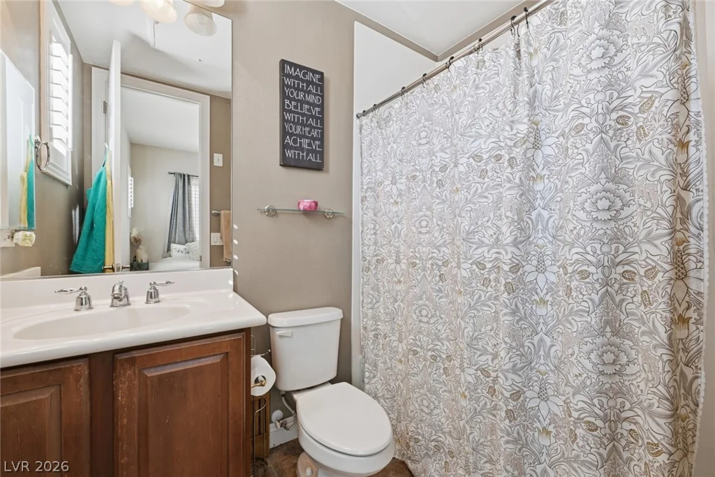 8226 Mount Logan, Las Vegas, NV 89131
