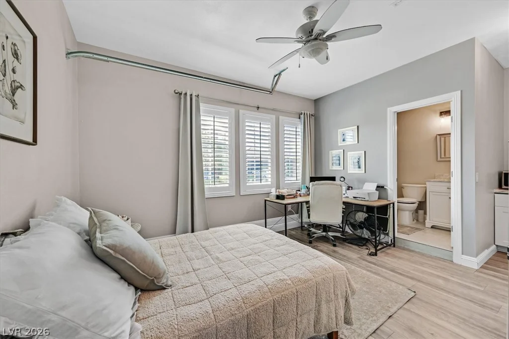 8226 Mount Logan, Las Vegas, NV 89131