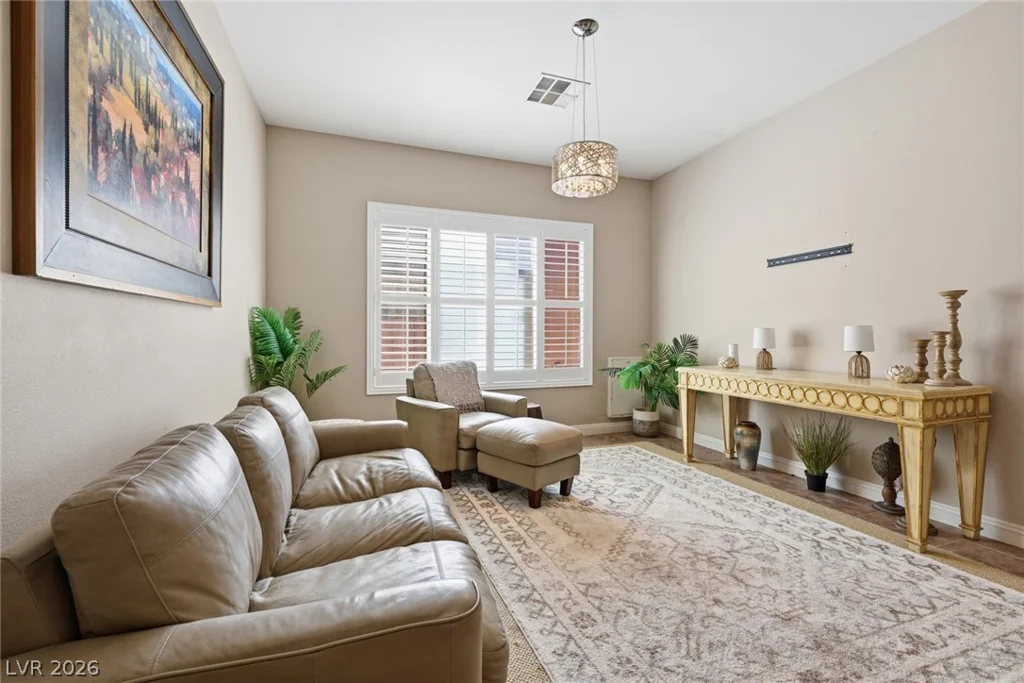 8226 Mount Logan, Las Vegas, NV 89131