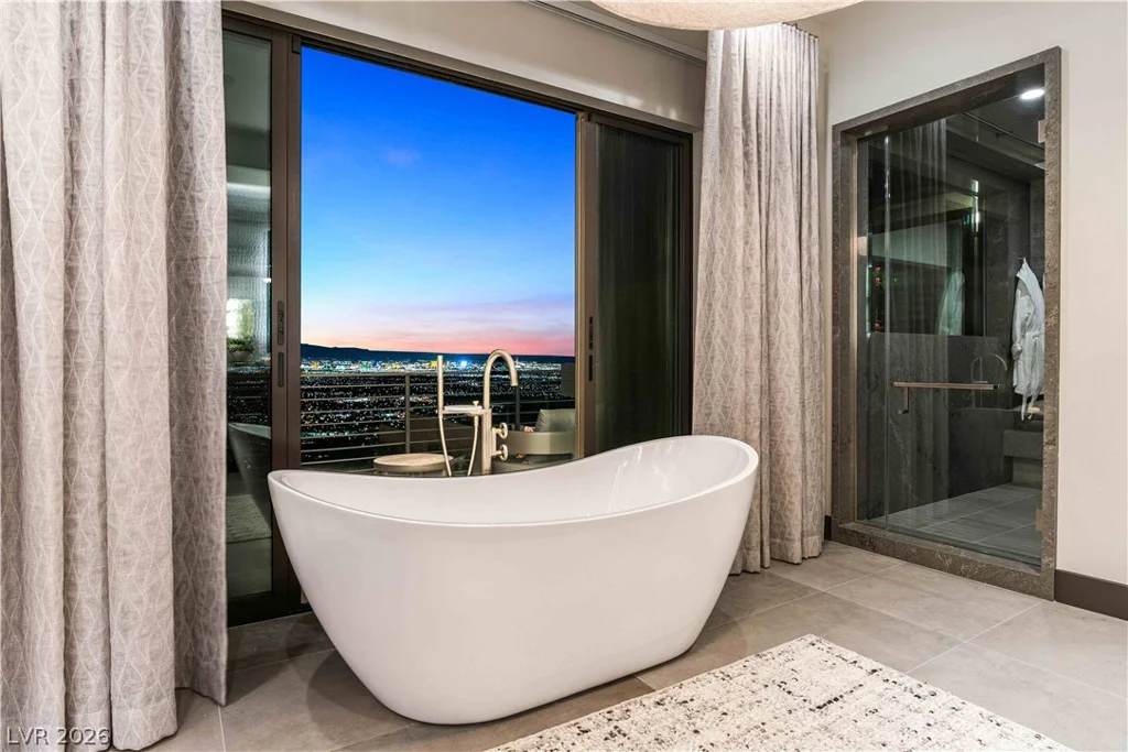 619 Overlook Rim, Henderson, NV 89012