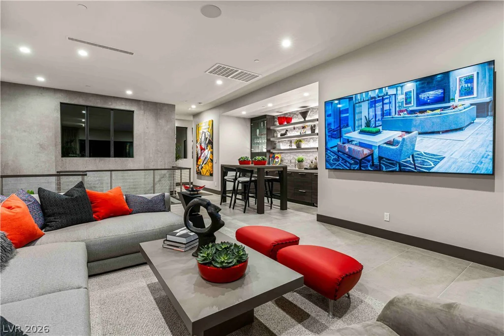 619 Overlook Rim, Henderson, NV 89012