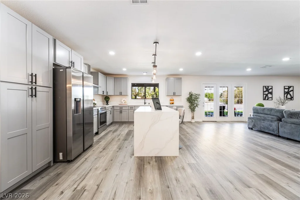 5574 Mojave, Las Vegas, NV 89120